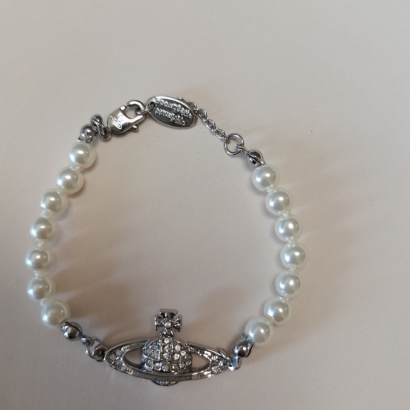 Vivienne Westwood Pearl and Silver Bracelet - Picture 7 of 7